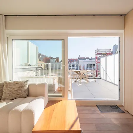 Coastal Comfort In The Heart Of With Terrace & Sea Views Apartamento Knokke-Heist